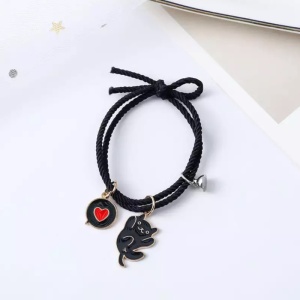 Set bratari cu magnet, tip sfoara, model pisici jucause, cu accesorii inimioara, unisex, neagra si roz - Img 3