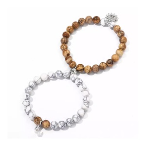 Set bratari cuplu cu magnet, roca semipretioasa, pandantive soare si luna, unisex, alba si maro - Img 2