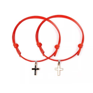 Set bratari cuplu, tip sfoara, cu accesoriu cruce, reglabile, rosii