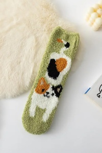 Sosete dama, model pufos si calduros, cu imprimeu hazliu, tematica I love cats, marime 38 – 42, verde cu multicolor - Img 2