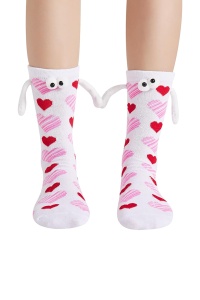Sosete haioase, model vesel accesorizat cu manute cu magnet si ochisori, imprimeu cu inimioare, tematica crazy couple love, unisex, marime 36-42, albe - Img 2