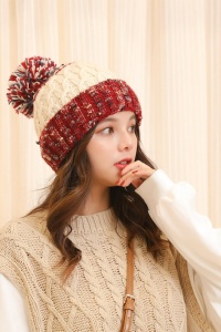 Caciula dama, model calduros cu pom pom, tematica happy winter, marime universala, rosie - Img 2