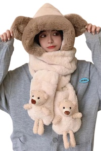 Caciula dama, model cu urechiuse si prelungire tip fular, cu spatiu pentru incalzit mainile tip manusi, accesorizat cu ursuleti dragalasi, tematica young and cute, marime universala, maro deschis
