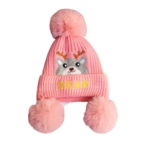 Caciula pentru copii, moale si calduroasa, model cu pom pom pufos multiplu, tematica little deer, 2 – 8 ani, roz aprins
