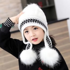 Caciula pentru copii, model cu pom pom si prindere reglabila sub barbie, tematica cute and funny, 3 - 9 ani, alba - Img 3