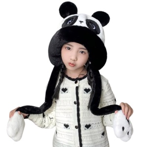 Caciula pentru copii, model de poveste cu prindere reglabila, panda prietenos, tematica lumea animalelor, 3 - 9 ani, alb cu negru