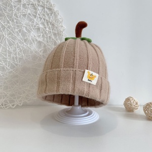 Caciula pentru copii, model delicat cu codita de dovleac, tematica sweet pumpkin, 3 luni – 3 ani, maro - Img 2