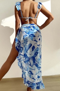 Costum de baie dama, 3 piese, model sexy cu imprimeu floral, sutien cupe triunghiulare si volanase la bretele, chilot decupaj clasic croi ingust si cover up tip fusta asortata, tematica sky is the limit albastru - Img 2