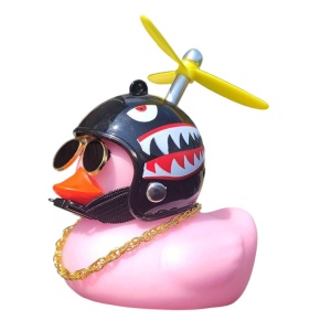 Figurina decorativa, rata cool, model cu casca helicopter, lant si ochelari de soare, tematica cool duck, roz