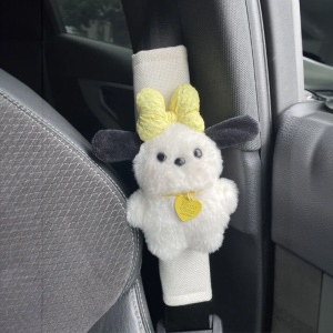Husa de protectie pentru centura de siguranta auto, pentru copii, model lumea animalelor, din material textil, prindere cu scai velcro, ursulet cu fular, galben - Img 2