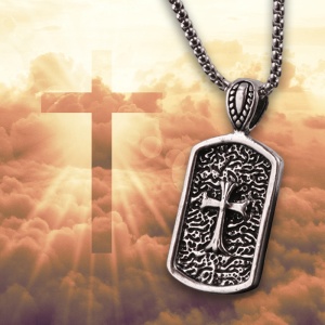 Lant cu pandantiv cruce, model shield cross, tematica religioasa, unisex, argintiu, - Img 3