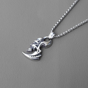 Lant unisex, pandantiv retro, model creativ cu fata de craniu, tematica deadly blade, argintiu, - Img 4