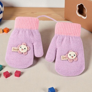 Manusi copii, model dragut cu un singur degetel si snur, manseta elastica, accesorizate cu figurine vesele, tematica happy winter, unisex, marime 3 – 8 ani, mov - Img 3