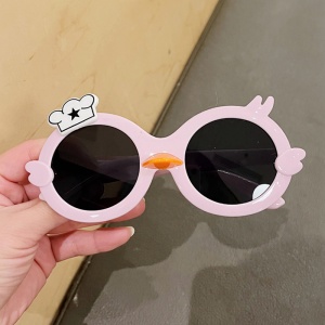 Ochelari de soare pentru copii, unisex, model ratusca nazdravana, accesorii decorative, marime universala, roz - Img 3