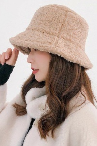 Palarie dama, model moale, reglabila cu snur subtire, tematica cool winter, marime universala, bej - Img 2