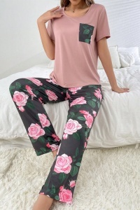 Pijama dama, set 2 piese, bluza cu maneca scurta si pantaloni lungi, model elegant cu imprimeu floral, tematica roses bloom, roz cu negru - Img 3