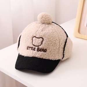 Sapca pentru copii, model cu pom pom, prindere reglabila cu scai in doua moduri, urechiuse amuzante, tematica little bear, 2 - 6 ani, neagra - Img 3
