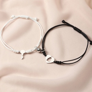 Set bratari cuplu tip sfoara, cu magnet, model potrivire perfecta, tematica forever together, reglabile, inimioara si cheita, unisex, alb si negru - Img 3