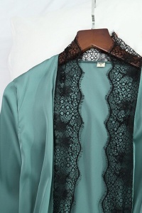 Set pijama, haine de stat in casa sexy, 4 piese, satin si dantela, halat, rochie, maieu si chilot tip pantalon scurt verde - Img 4