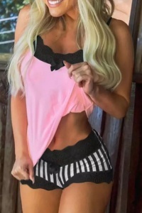 Set pijama, haine de stat in casa sexy cu dantela, 2 piese, pantaloni cu dungi, roz - Img 3