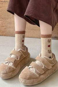 Sosete dama, model calduros cu ursuleti, tematica cozy bear, marime 38 – 42, bej - Img 2