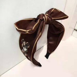 Bentita pentru par cu funda, model satinat, maro cu imprimeu ursulet, marime standard - Img 2