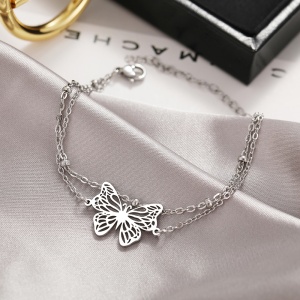 Bratara dama, model dublat cu accesorii bilute, tematica beautiful butterfly world, pandantiv fluturas, reglabila, argintie - Img 4