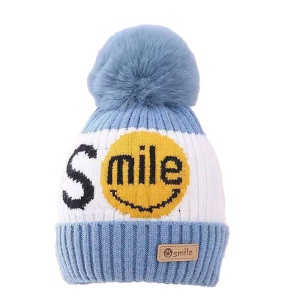 Caciula pentru copii, moale si calduroasa, model cu pom pom, tematica smile you are the best, 2 – 8 ani, albastra