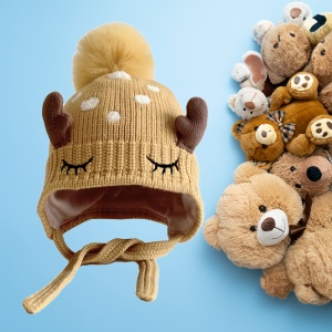 Caciula pentru copii, model pom pom cu urechiuse si prindere sub barbie, tematica micuta caprioara din poveste, 1 – 4 ani, galbena - Img 3