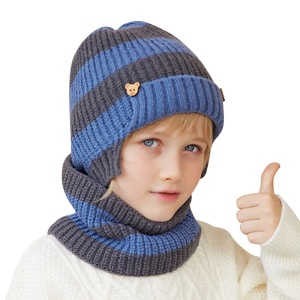 Caciula pentru copii, set doua piese, model cu prelungire peste urechi, accesorii delicate, fular asortat, tematica little funny guy, 3 - 9 ani, albastru cu gri