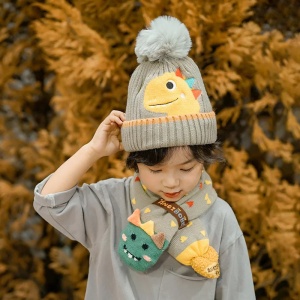 Caciula pentru copii, set doua piese, model foarte haios si vesel cu pompom si fular asortat, tematica lumea animalelor, 1 - 6 ani, gri - Img 3