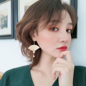 Cercei dama, model evantai korean care se desface, cu accesoriu perluta, aurii - Img 3
