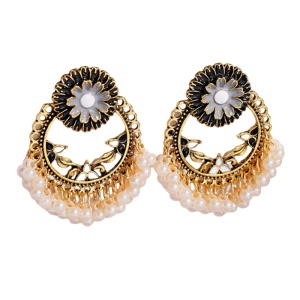 Cercei dama, model retro indian, cu accesorii perlute, rotunzi, gri