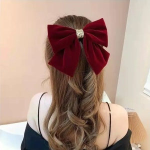 Clama de par, model royal touch de catifea, accesorizat cu funda supradimensionata si accesoriu elegant, rosie - Img 2