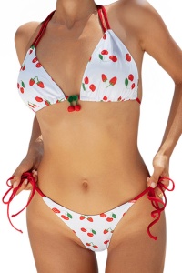 Costum de baie, set 2 piese, model minimalist jucaus, sutien cupe triunghiulare si chilot decupaj clasic croi foarte ingust, tematica I love strawberry alb