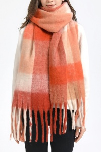 Fular dama, model gros si calduros, moale la atingere, tematica fashion winter, marime universala, rosu - Img 3