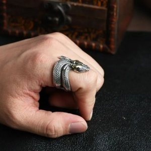 Inel mythical, model sarpe incolacit, tematica pet my deadly snake, marime universala, unisex, argintiu, - Img 3