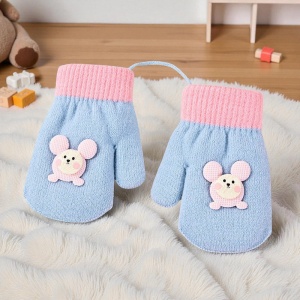 Manusi copii, model dragut cu un singur degetel si snur, manseta elastica, accesorizate cu figurine vesele, tematica happy winter, unisex, marime 3 – 8 ani, albastru deschis - Img 3