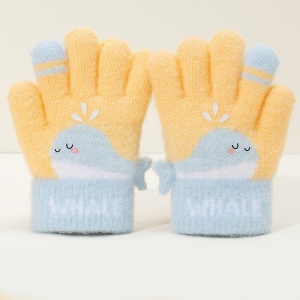 Manusi copii, model vesel cu balenuta, manseta elastica si detalii de contrast pe degete, tematica happy whale, unisex, marime 3 – 5 ani, galbene cu albastru - Img 3
