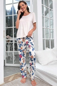 Pijama dama, set 2 piese, bluza cu maneca scurta si pantaloni lungi, model deosebit cu imprimeu floral, tematica lovely flowers, multicolor - Img 4