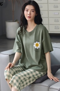 Pijama dama, set doua piese, bluza maneca scurta si pantaloni trei sferturi, model vesel cu floricica chic, tematica I love flowers, verde - Img 4