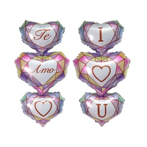Set 2 baloane 3 inimi, mesaj „Te amo“, decor indragostiti