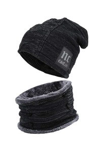 Set doua piese, caciula de barbati si fular asortat, captuseala moale si pufoasa, model daily casual, tematica felling confident, marime universala, negru