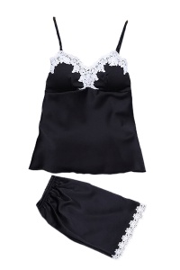 Set pijama, haine de stat in casa sexy, 2 piese, din satin, maieu si chilot tip pantalon scurt Negru