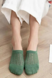 Sosete dama, set 5 perechi, model comod, delicat si colorat, tematica stay cozy, non – slip, marime 38 – 42, multicolore - Img 3