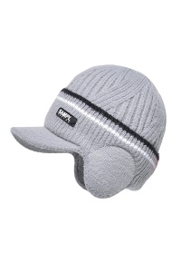 Caciula barbati, model cu cozoroc si acoperitori pentru urechi, detalii de contrast, tematica cool and warm winter, marime universala, gri