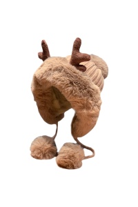 Caciula dama, accesorizata cu cornite de ren, decupaj la spate pentru par, model pom pom cu prindere sub barbie, tematica pretty cute for a deer, marime universala, maro