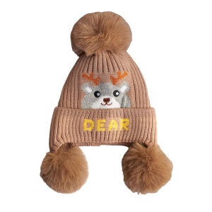 Caciula pentru copii, moale si calduroasa, model cu pom pom pufos multiplu, tematica little deer, 2 – 8 ani, maro