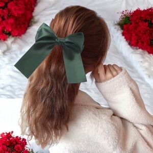 Clama de par, accesorizata cu funda speciala, model royal, tematica be precious, verde - Img 4