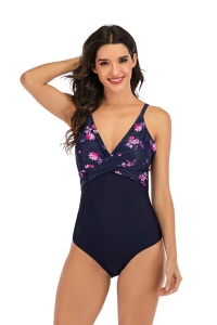 Costum de baie dama, o piesa, clasic cu croi chic, model floral albastru